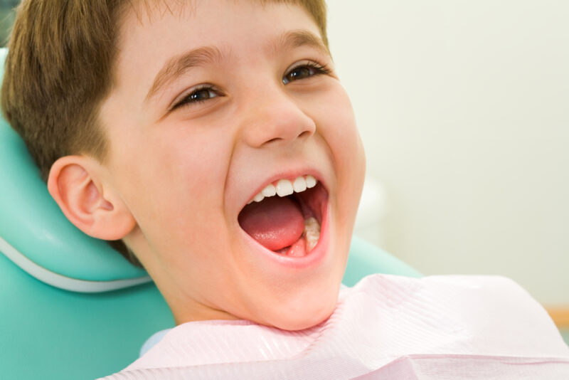 Bambini: a che età effettuare la prima visita dal dentista? 2 prima visita dal dentista