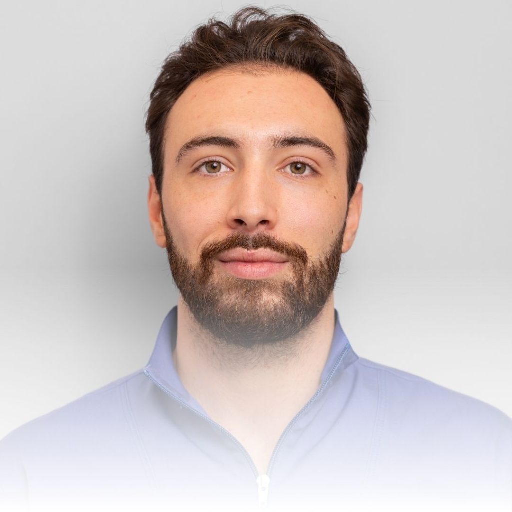 Implantologia 16 Dott. Matteo Casiraghi - Odontoiatra _ si occupa di pedodonzia e conservativa