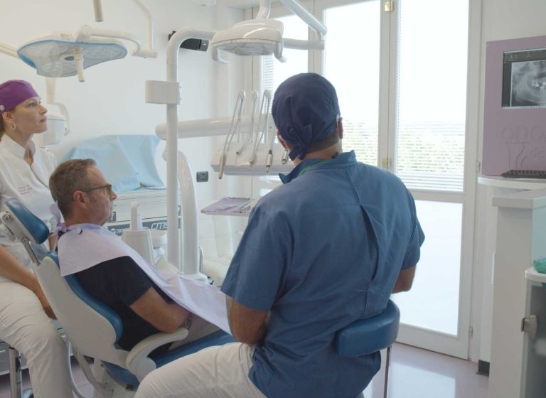 Implantologia 7 OdontoBi Studio Dentistico